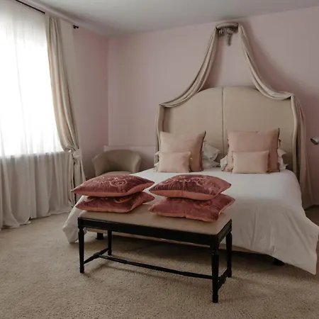 Hotel Vozdvyzhensky Boutique Kiev