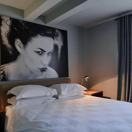 Vozdvyzhensky Boutique Hotel 4*