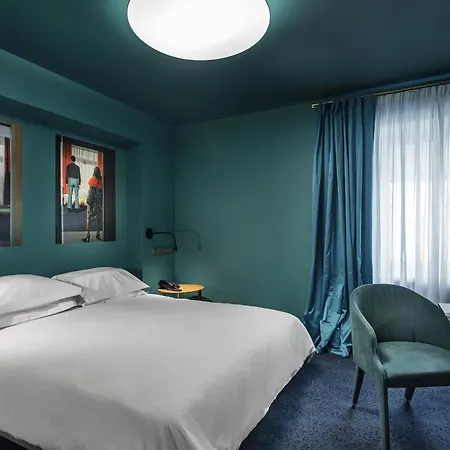 Vozdvyzhensky Boutique 4* Kiev