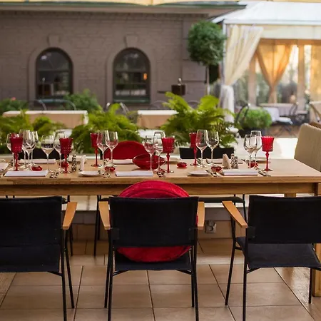 Vozdvyzhensky Boutique Kiev